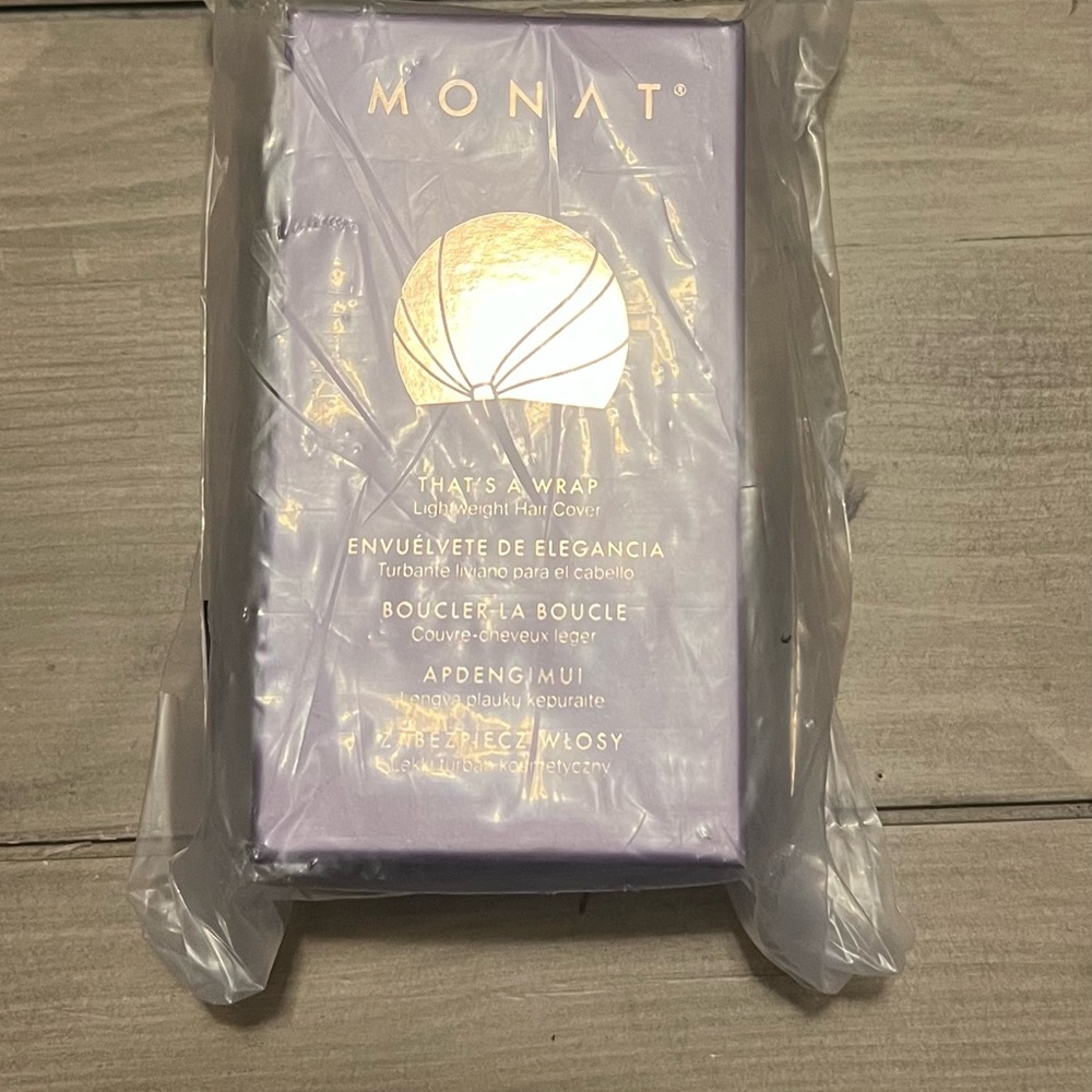 MONAT That's A Wrap Lightweight Hair Cover - Purple